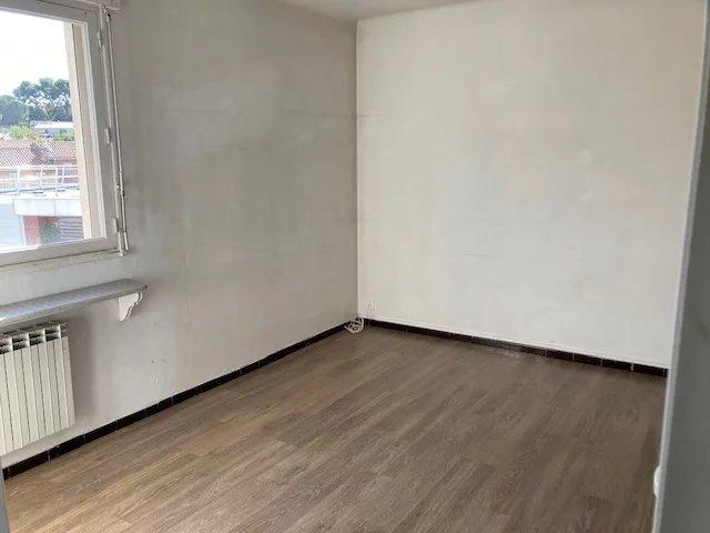 Appartement - 80 m² - 3 pièces