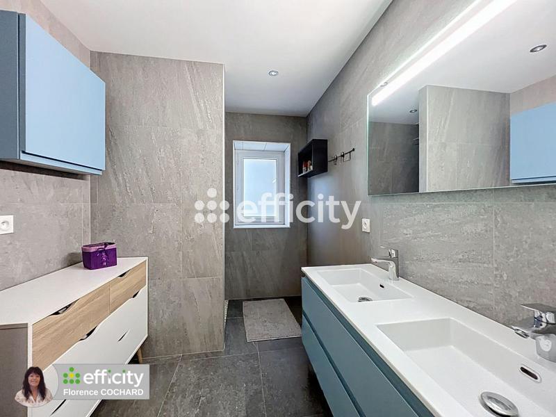 Appartement - 105 m² - 4 pièces