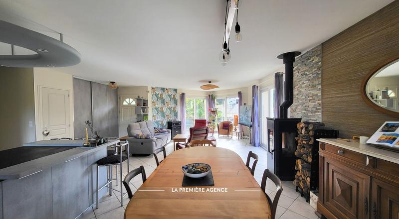 Maison traditionnelle - 105 m² - 4 pièces