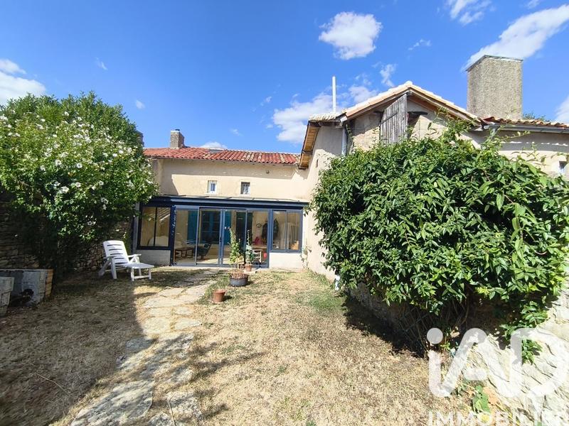 Maison de campagne - 220 m² - 7 pièces