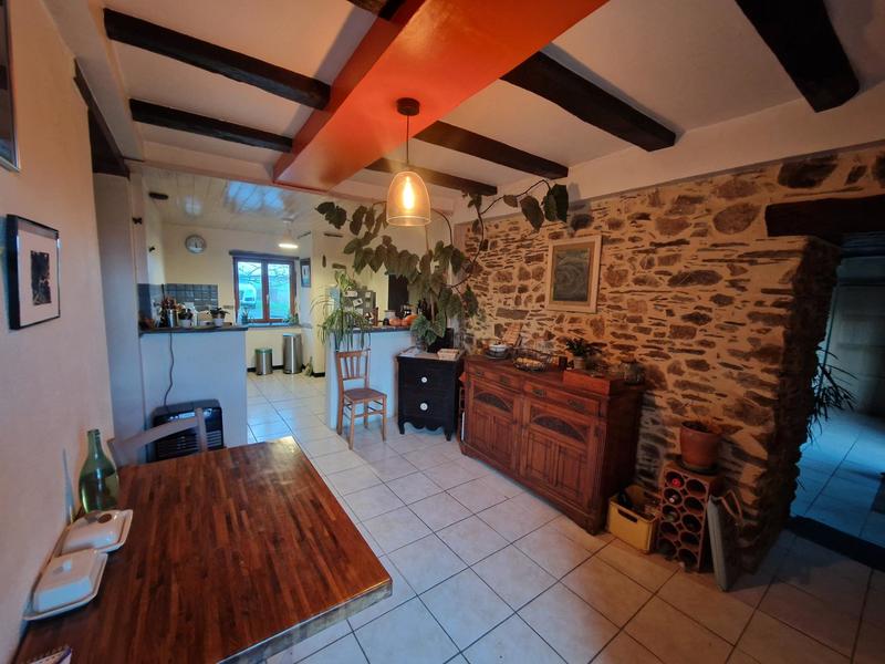 Maison - 140 m² - 7 pièces