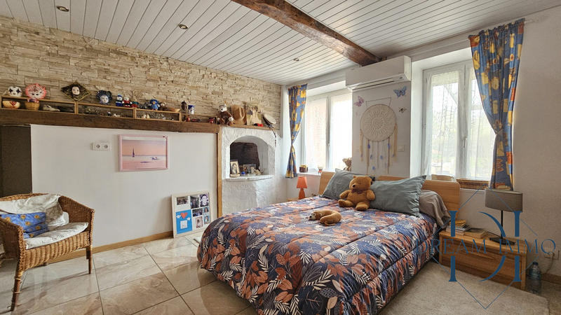 Maison - 291 m² - 10 pièces