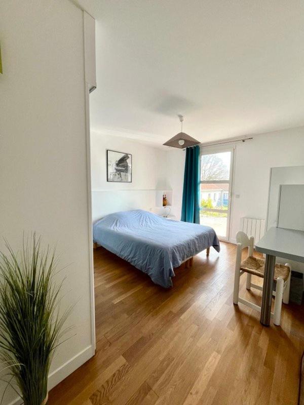 Maison - 400 m² - 15 pièces