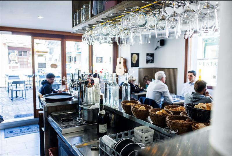 Fonds de commerce - Magasins - 48 m²