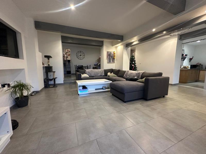 Maison - 164 m² - 4 pièces