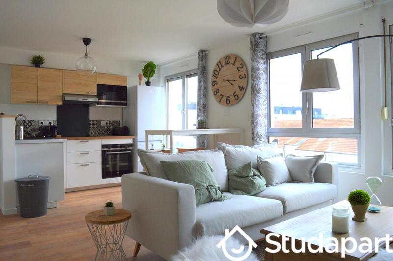 Chambre - 9 m² - 1 pièce