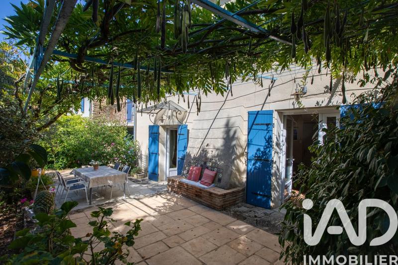 Maison - 343 m² - 14 pièces