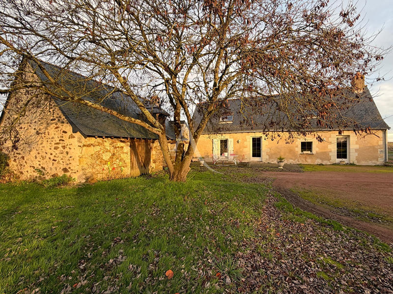 Maison - 92 m² - 4 pièces