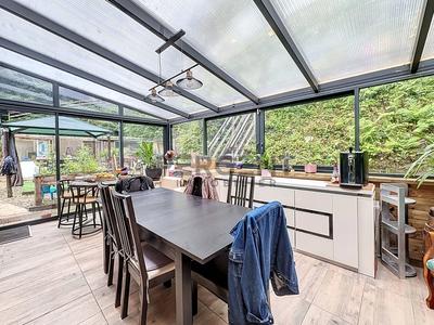 Maison - 94 m² - 5 pièces