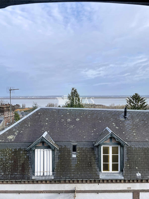 Maison - 129 m² - 7 pièces