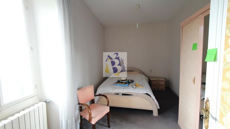 Maison - 221 m² - 9 pièces