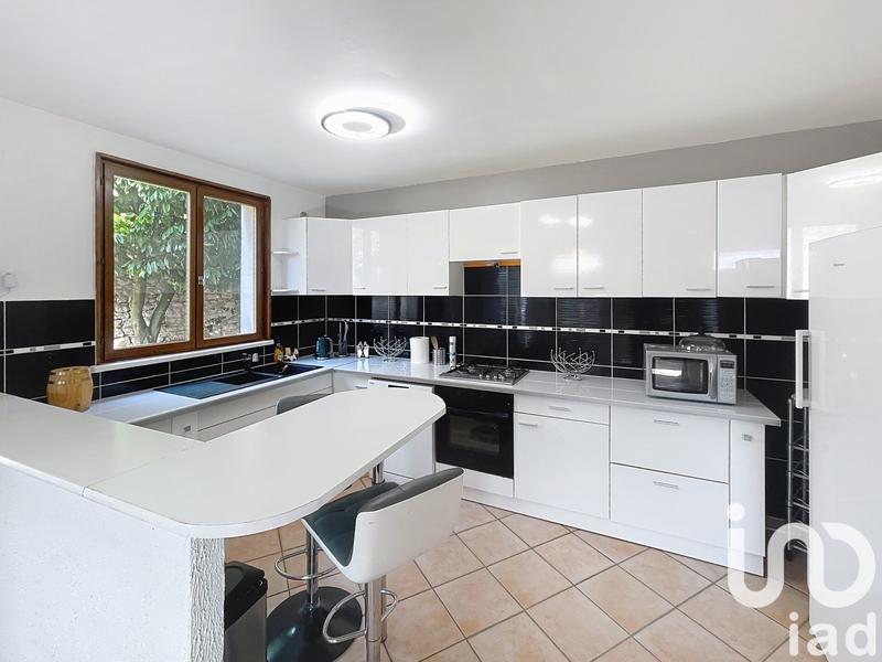 Maison - 108 m² - 5 pièces