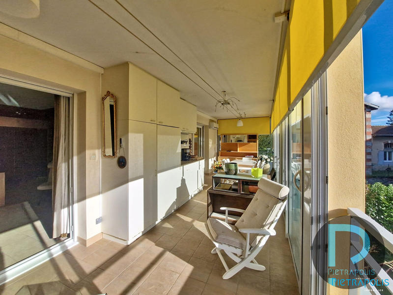 Appartement - 122 m² - 5 pièces