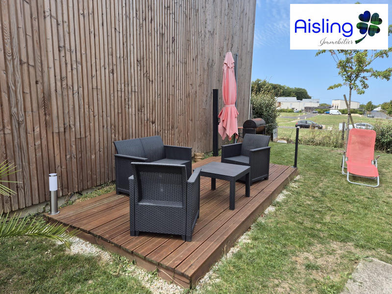 Maison - 93 m² - 4 pièces