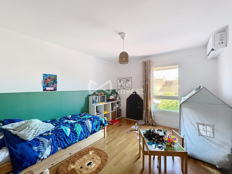 Maison traditionnelle - 110 m² - 5 pièces