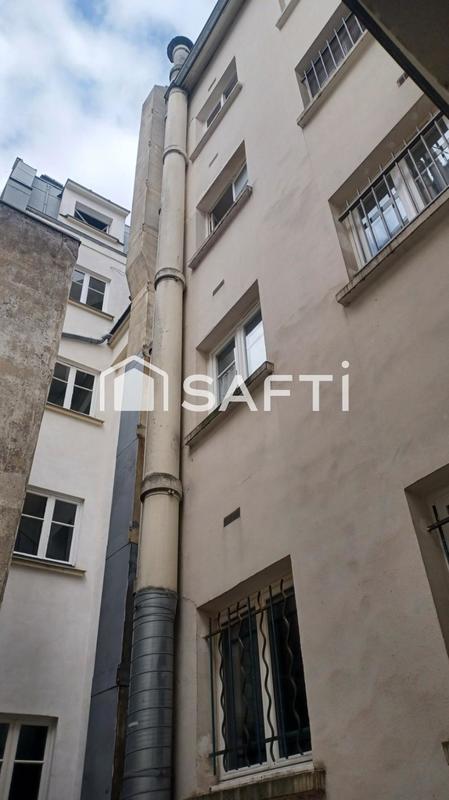 Local commercial - 129 m² - 2 pièces