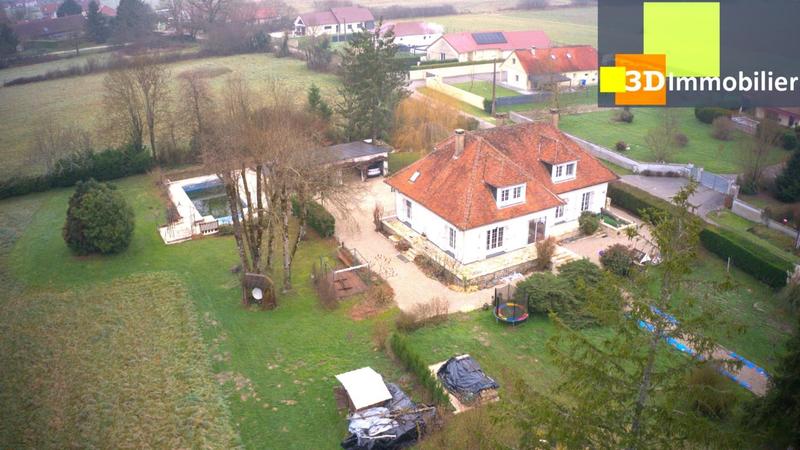 Maison - 290 m² - 8 pièces