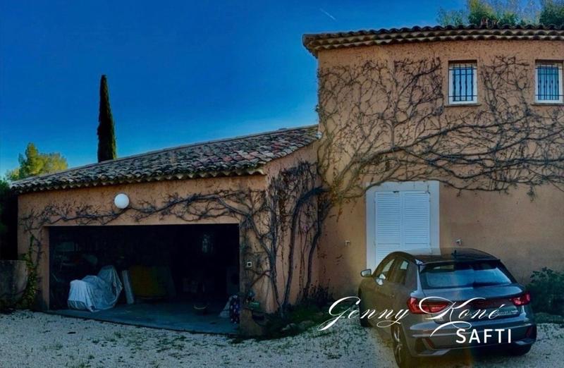 Maison - 184 m² - 7 pièces