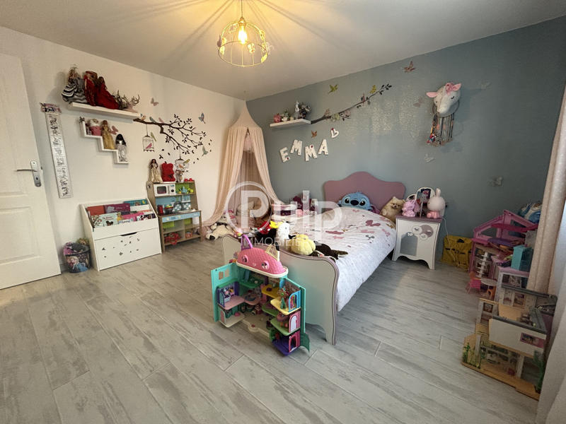 Maison - 158 m² - 6 pièces