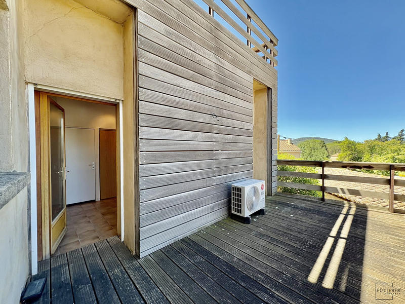 Maison ancienne - 156 m² - 6 pièces