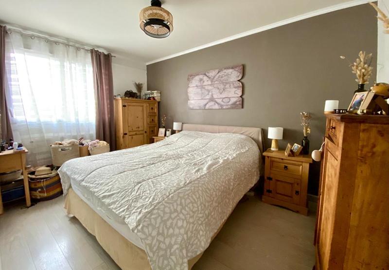 Appartement - 77 m² - 4 pièces