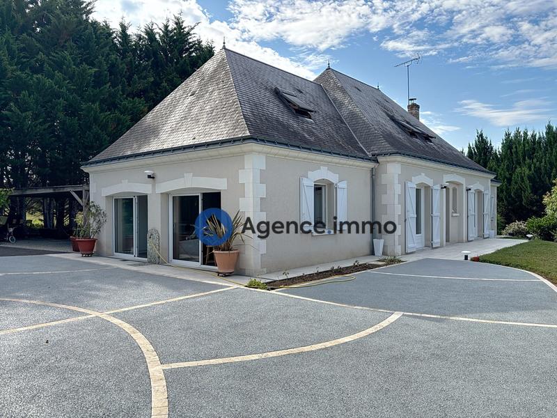 Maison - 192 m² - 6 pièces