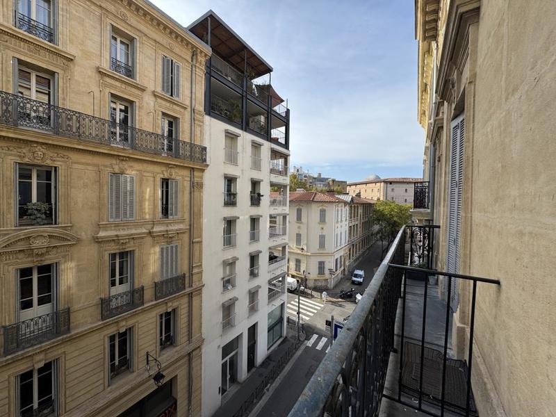 Studio - 18 m² - 1 pièce