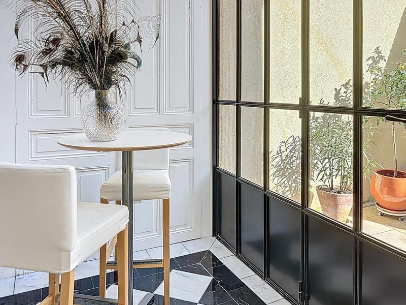 Maison de ville - 245 m² - 8 pièces