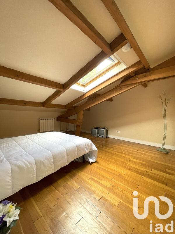 Maison - 630 m² - 12 pièces