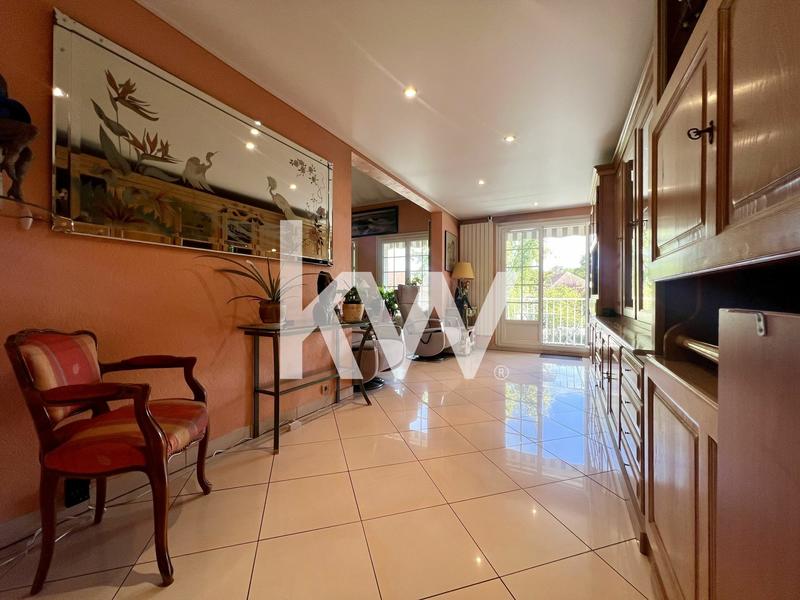 Appartement - 110 m² - 4 pièces