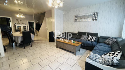 Maison de ville - 144 m² - 8 pièces