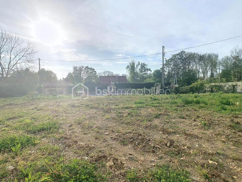 Terrain constructible - 595 m²