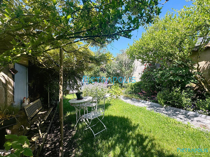 Maison - 198 m² - 7 pièces