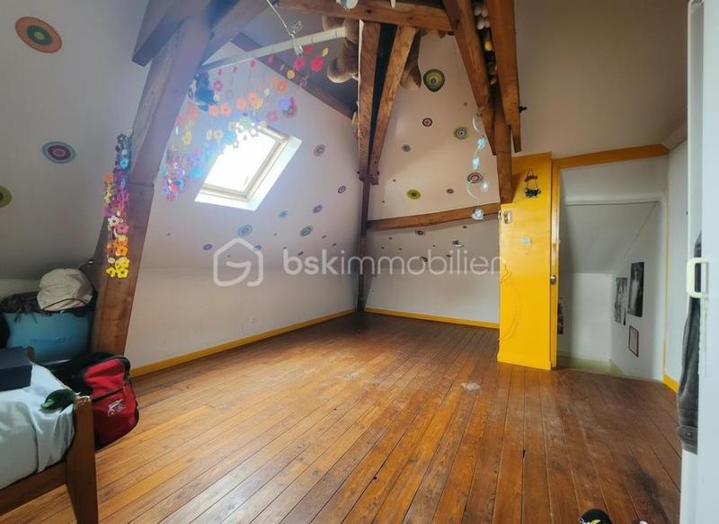 Maison - 191 m² - 7 pièces