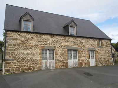 Maison - 121 m² - 6 pièces