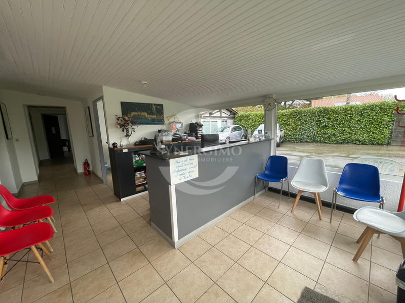 Local commercial - 270 m²