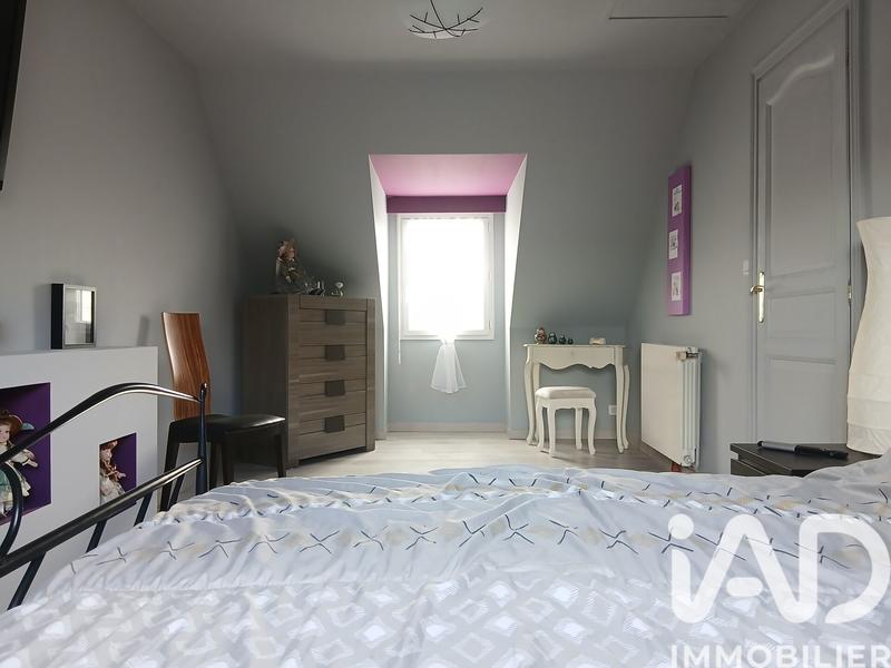 Maison - 228 m² - 5 pièces