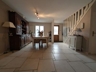 Maison - 135 m² - 6 pièces