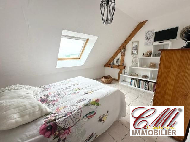 Maison - 385 m² - 11 pièces