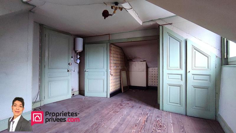 Immeuble - 250 m² - 11 pièces