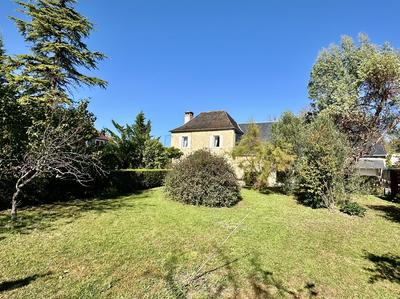 Maison - 177 m² - 6 pièces