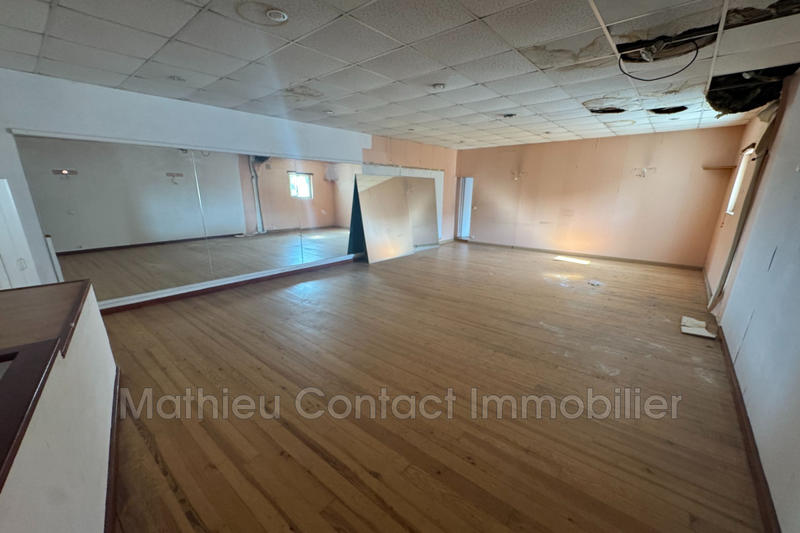 Maison - 206 m² - 4 pièces