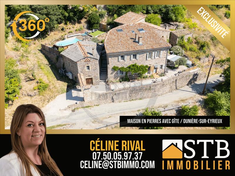 Maison - 198 m² - 6 pièces