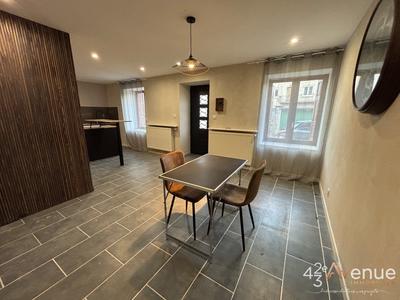 Maison - 137 m² - 7 pièces