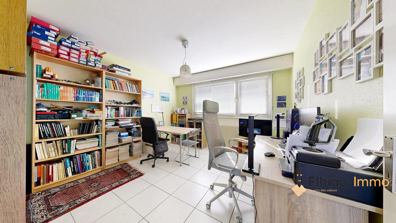 Appartement - 116 m² - 5 pièces