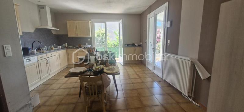 Maison - 110 m² - 4 pièces