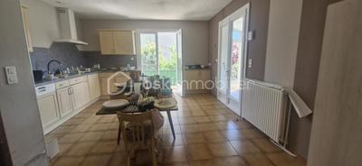 Maison - 110 m² - 4 pièces