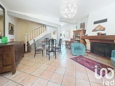 Maison - 268 m² - 9 pièces