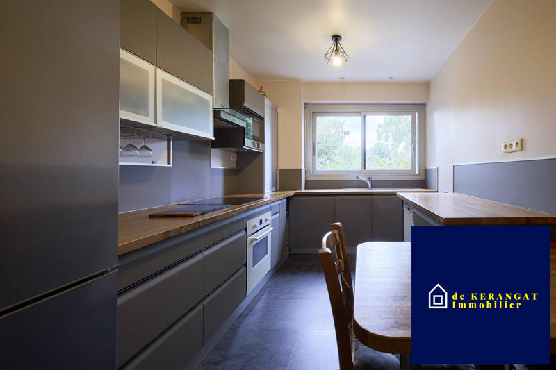 Appartement - 143 m² - 6 pièces