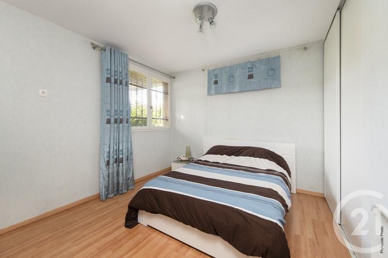 Maison - 192 m² - 7 pièces